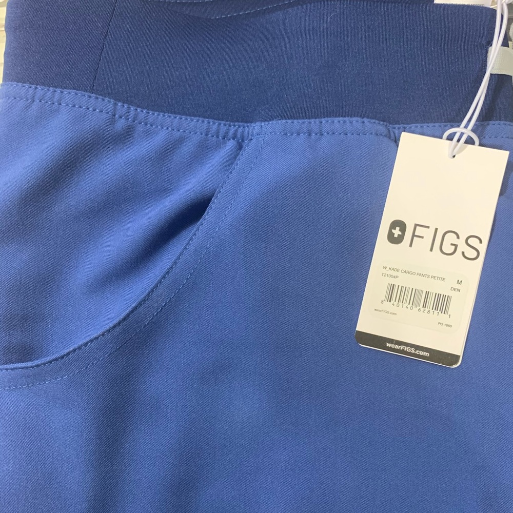 FIGS kade cargo scrub paints in denim